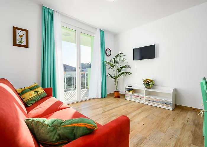 Malerisches Nur 280 Meter Zum Mit Grill, Klima, Wifi Умаг